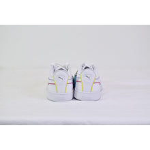 Load image into Gallery viewer, Puma Women&#39;s Vikky V2 Sneakers 6.5 White
