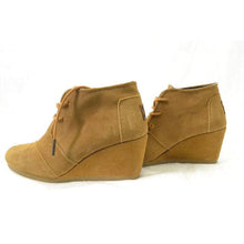 Load image into Gallery viewer, TOMS Desert Wedge Bootie Linen Canvas Size-W5.5
