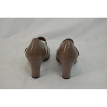 Load image into Gallery viewer, A2 by Aerosoles Women’s Heelrest On a Role 9.5-Liquidation Store
