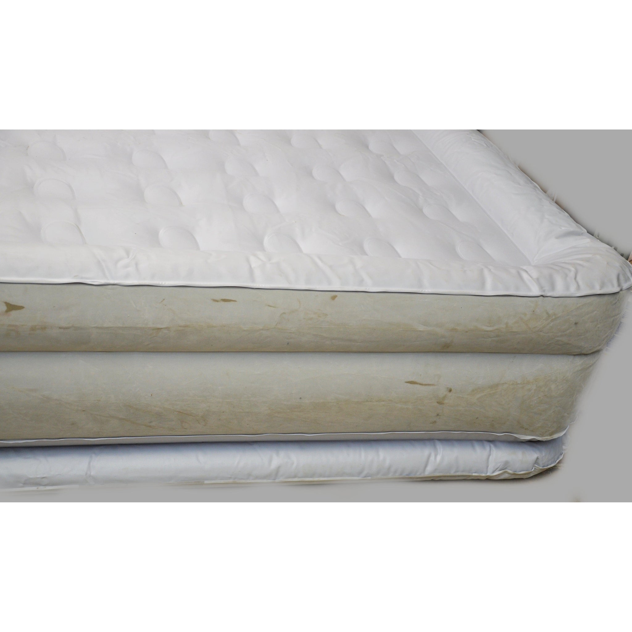 Beautyrest Air Mattress queen sized 20” store cushion