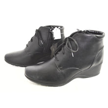 Load image into Gallery viewer, Clarks Allura Astra Women&#39;s Ankle Boots Black 10M-Liquidation Store
