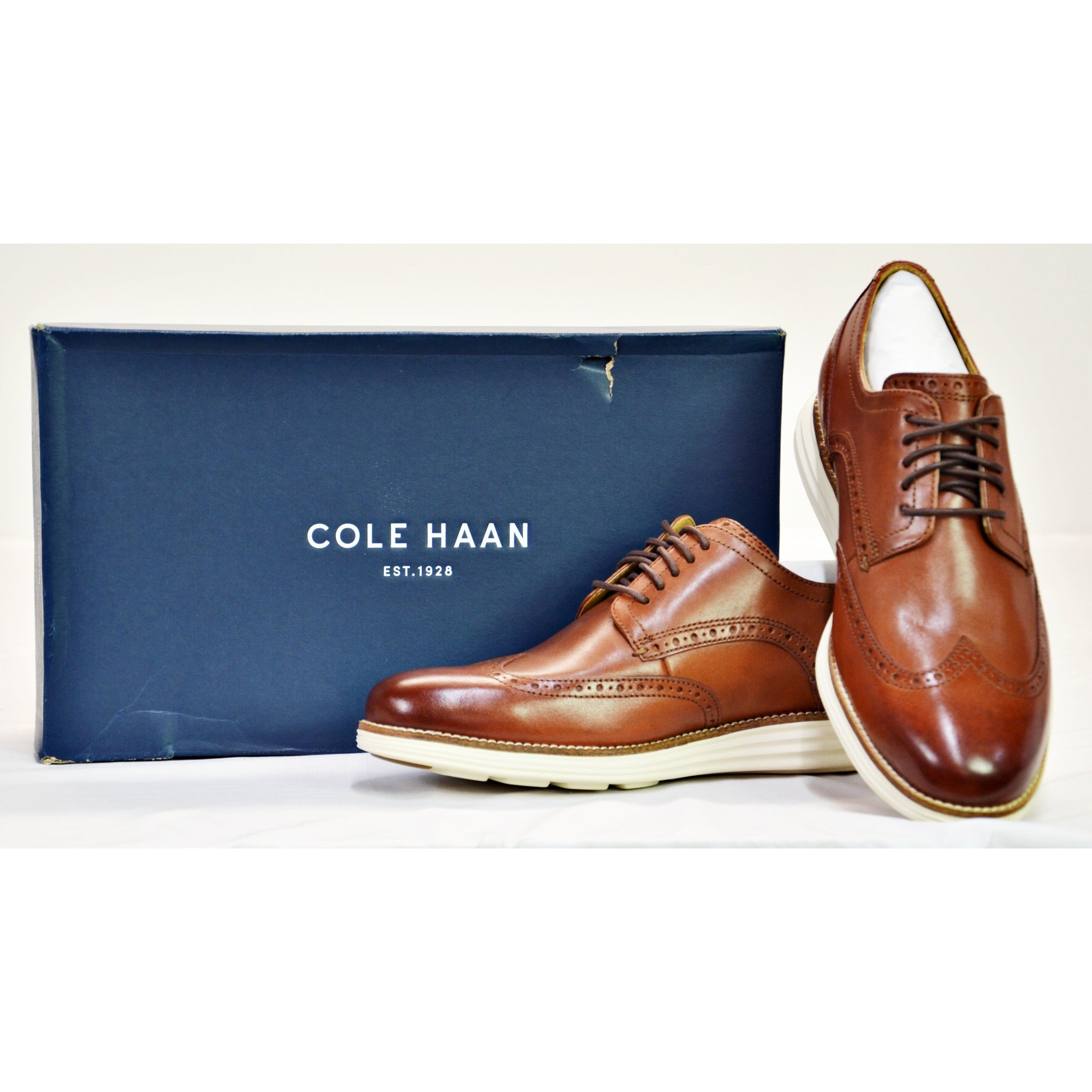 Cole Haan Men's Original Grand Short Wing Oxford