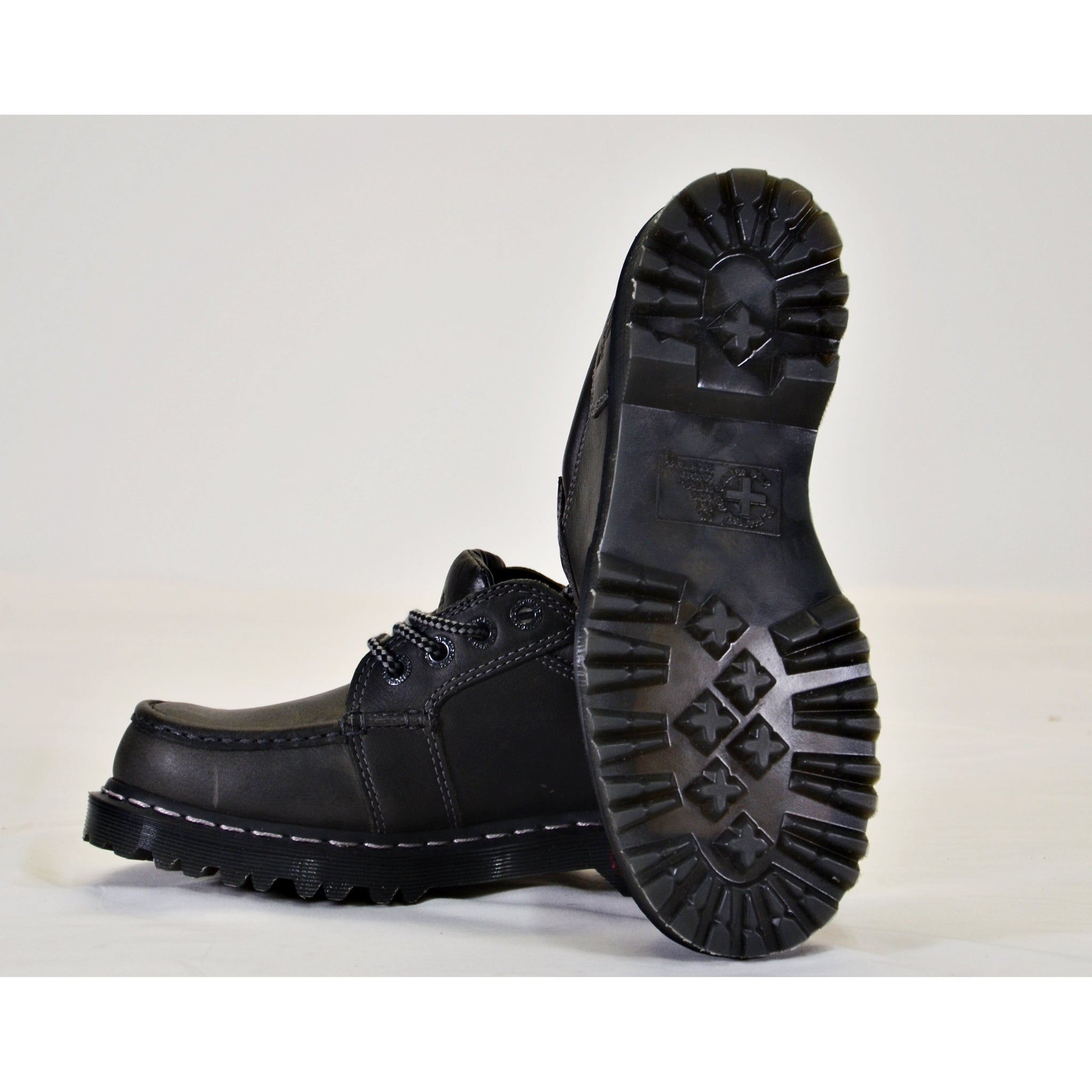 Dr martens quinton hotsell