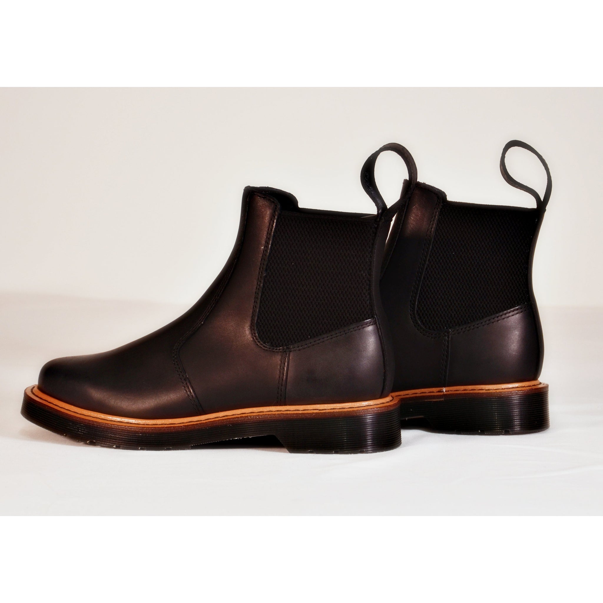 Dr martens chelsea hardy best sale