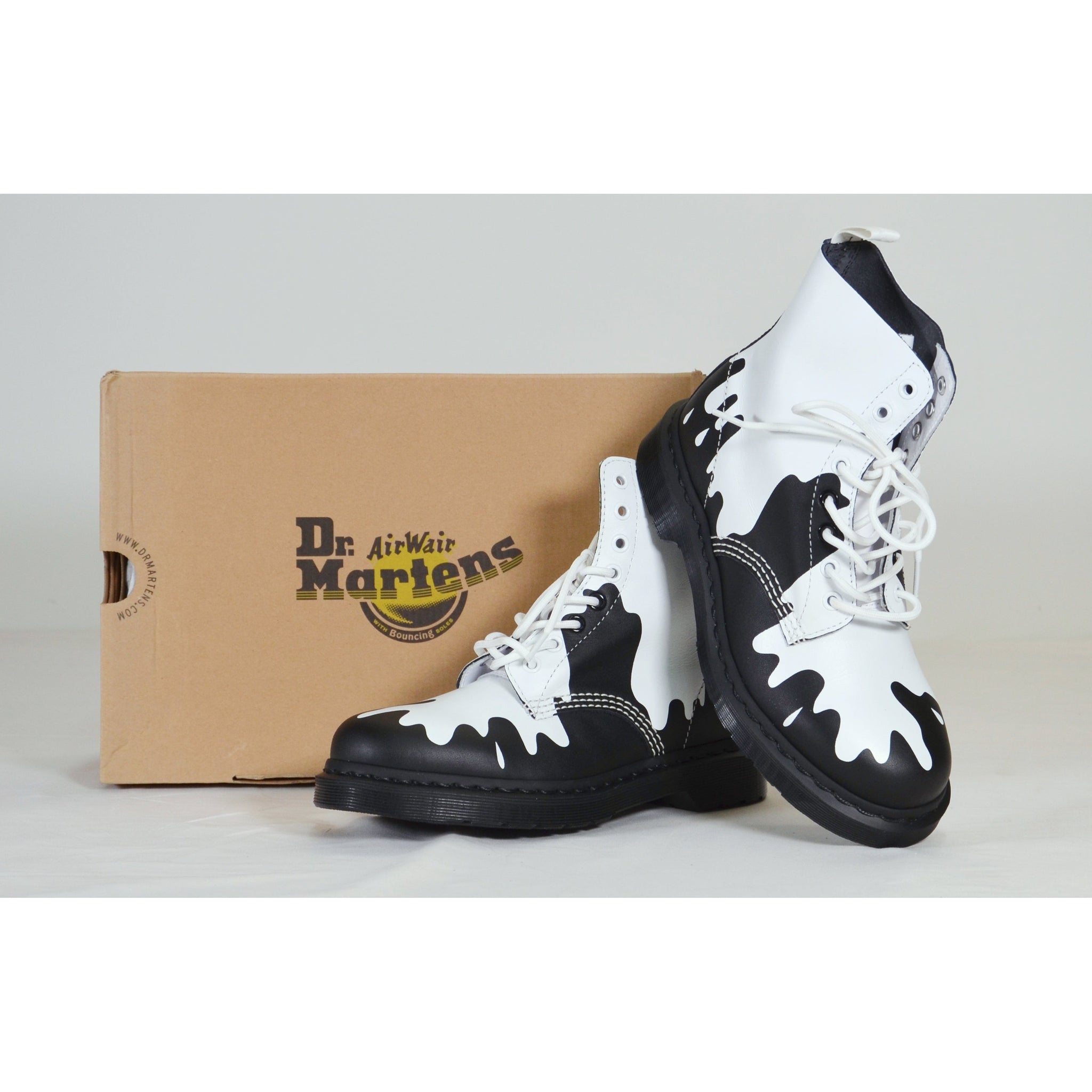 Martens 1460 Pascal Black And White Doc Martens WOMENS DR MARTENS