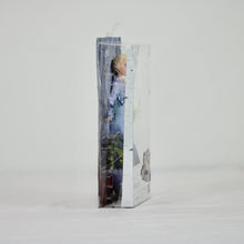 Load image into Gallery viewer, Frozen II Elsa Fashion Doll In Travel Outfit with Pabbie and Salamander Figures
