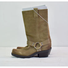 Load image into Gallery viewer, Genuine 1976 Womens Kathrine Suede Harness Boots - Tan 6.5
