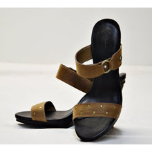 Load image into Gallery viewer, Harley-Davidson Jea Sandal Women Tan 8.5
