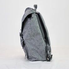 Load image into Gallery viewer, Herschel Supply Co. Raven Crosshatch / Black Mid-Volume Little America Backpack
