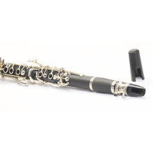 Load image into Gallery viewer, Jean Paul Student Clarinet, CL-300 Student Set With Carrying Case
