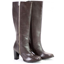 Load image into Gallery viewer, Jessica Women&#39;s Brown Knee-High Boots Size 9M
