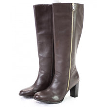 Load image into Gallery viewer, Jessica Women&#39;s Brown Knee-High Boots Size 9M
