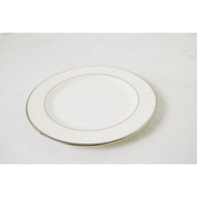 Load image into Gallery viewer, Lenox Opal Innocence Platinum-Banded Fine China 5Pc Place Setting
