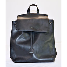 Load image into Gallery viewer, Matt &amp; Nat - Mumbai Backpack Small - Black
