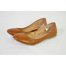 Load image into Gallery viewer, Mossimo Women’s Ona Scrunch Ballet Flats Cognac 10
