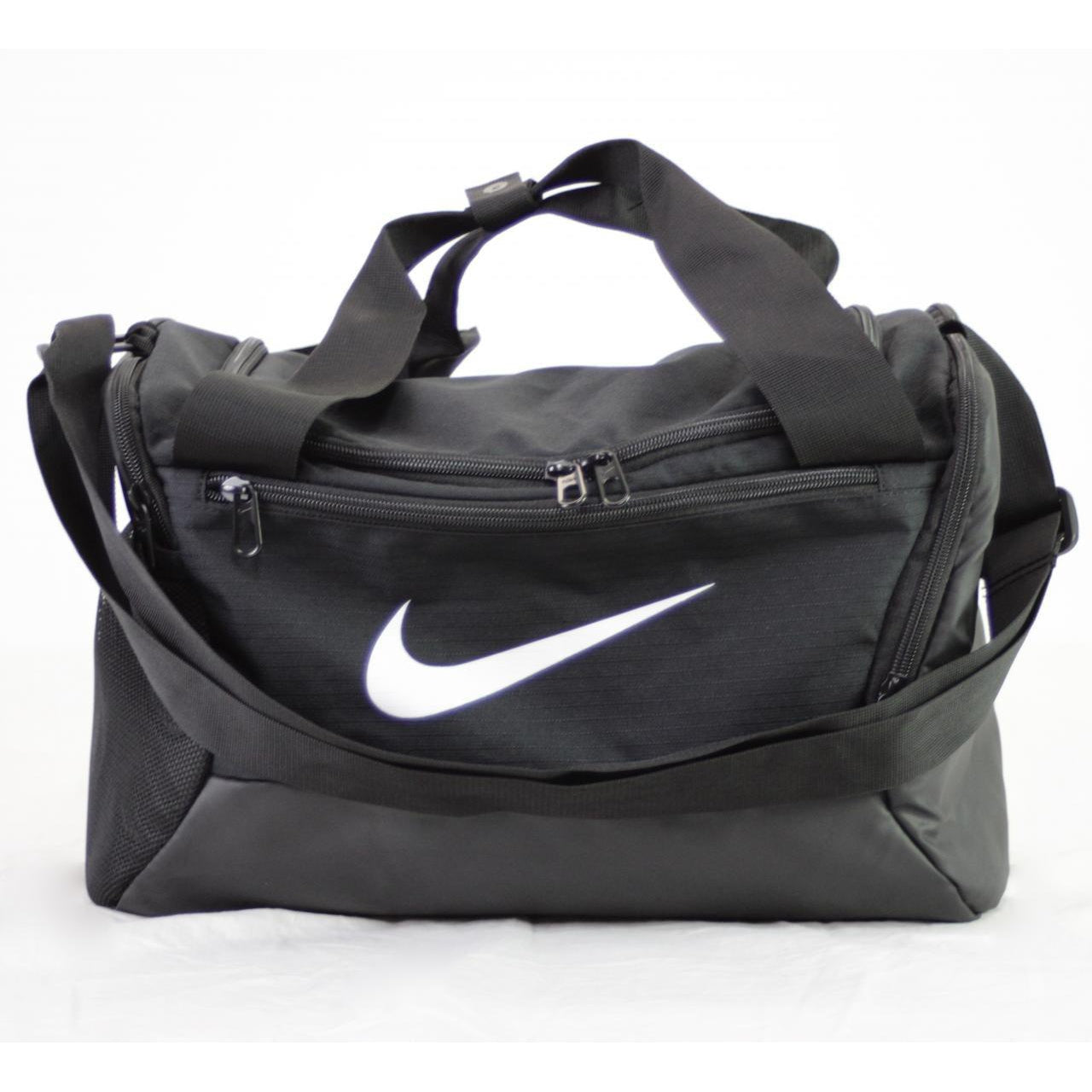 nike black duffle bag