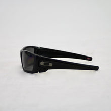 Load image into Gallery viewer, Oakley SI Fuel Cell Matte Black/ Prizm Grey Polarized Sunglasses
