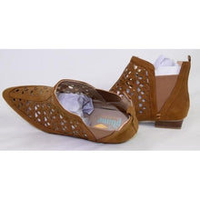 Load image into Gallery viewer, Plume Faryl Sorella-Style Chop Out Ankle Boot Cognac 11
