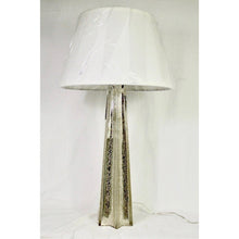 Load image into Gallery viewer, Regina Andrew Glass Star Table Lamp
