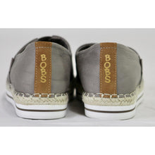 Load image into Gallery viewer, Skechers Women&#39;s Bob&#39;s Breeze Taupe 9.5

