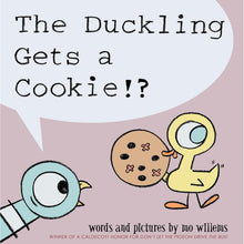 Load image into Gallery viewer, The Duckling Gets A Cookie By Mo Willems
