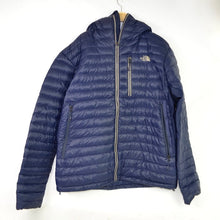 Load image into Gallery viewer, The North Face Mens Large Jacket
