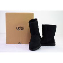 Load image into Gallery viewer, UGG Classic Short II Boot Black 8-Liquidation Store
