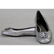 Load image into Gallery viewer, Vince Camuto Betsy, 6M, Silver Metallic Suede-Liquidation Store
